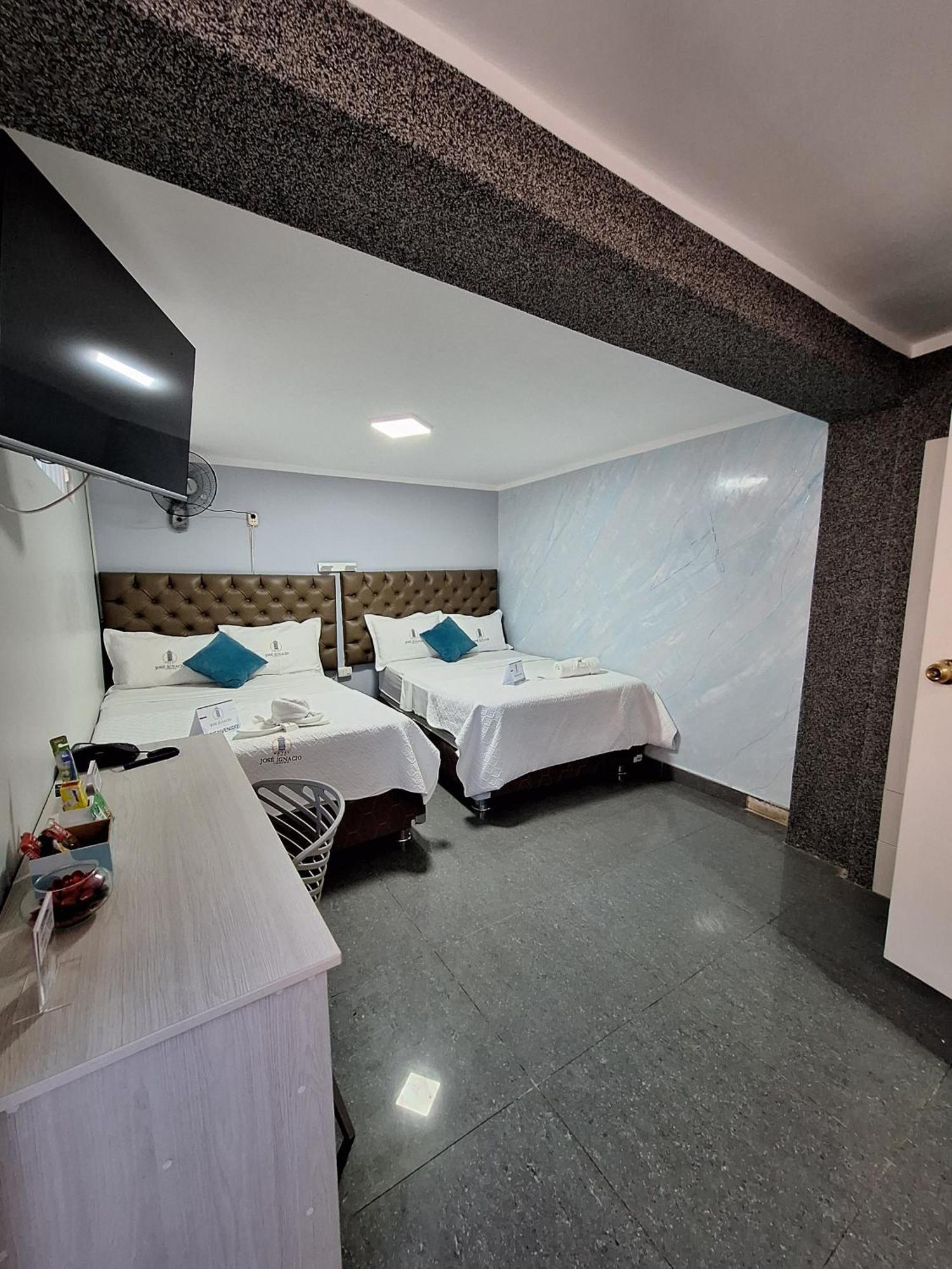 Hotel Jose Ignacio Chepén المظهر الخارجي الصورة